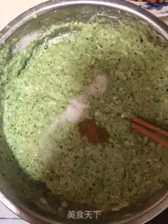 Make Spinach egg pancakes step 3