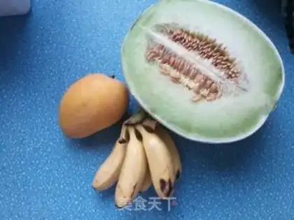 Make Banana mango melon yogurt bowl step 0