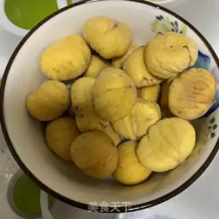 Make Chicken chestnuts step 1