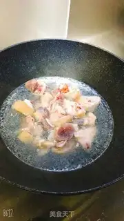 Make Peanut pig feet step 0