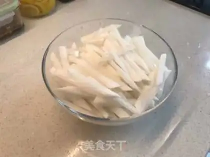 Make Korean radish step 0