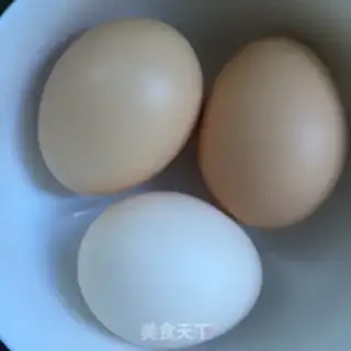 Make Onion pepper fried eggs step 0
