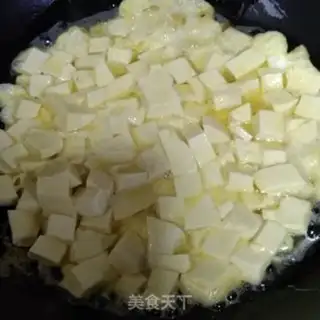 Make Hot pepper eggs and tofu step 4