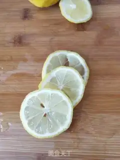 Make Ice lemonade step 1