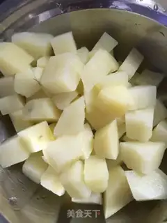 Make Five flowers for potatoes step 0