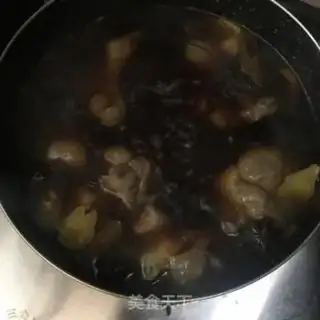 Make Roasted pig feet step 5