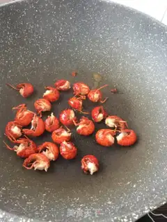 Make Garlic lobster tail step 13