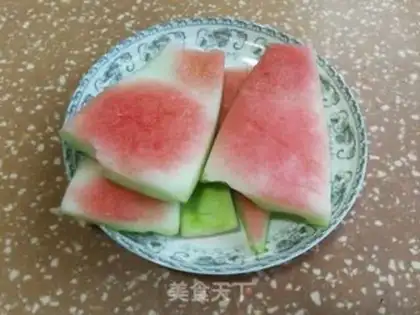 Make Watermelon peels step 0