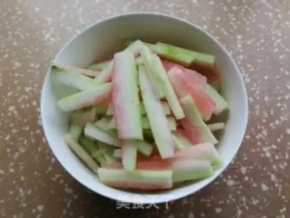 Make Watermelon peels step 1