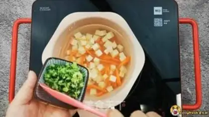 Make Beef tofu noodles step 5