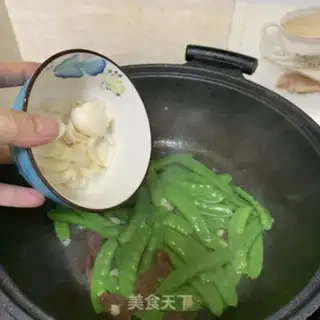 Make Lily Dutch beans step 7