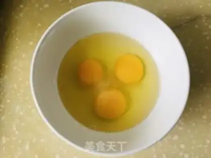 Make Scrambled eggs step 3