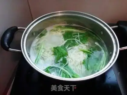 Make Pelican noodles step 4