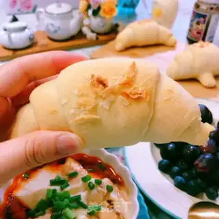 Make Cheese croissants step 12