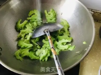 Make Scrambled eggs step 7