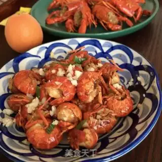 Make Garlic lobster tail step 23