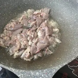 Make Onion fried liver step 9