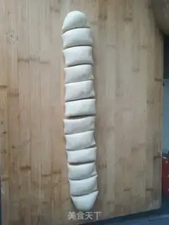 Make Homemade egg-bread on the street step 5