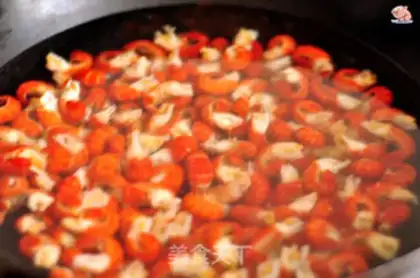 Make Spicy shrimp tail step 0