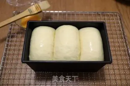 Make Polish old-faced sugar toast step 12