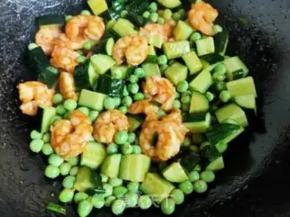 Make Peas and shrimp step 6