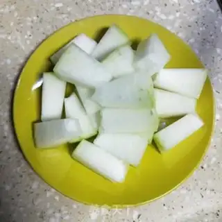 Make Meat melon step 1