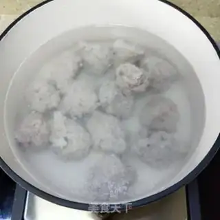 Make Meatball melon soup step 7