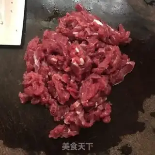 Make Tomato beef soup step 1