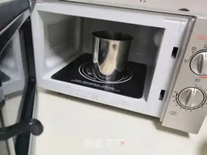 Make Yogurt and fruit step 2