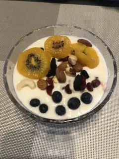 Make A fruit bowl of yogurt step 4