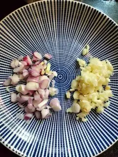 Make A soybean sprouts step 2