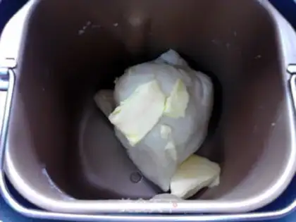 Make Japanese cream bread step 2