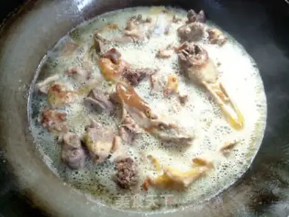 Make Homemade beer duck step 5