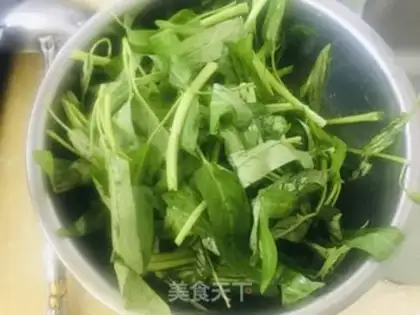 Make Garlic cabbage step 0
