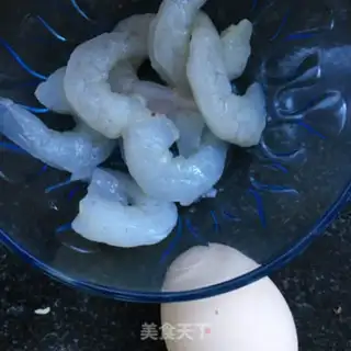 Make Shrimp egg salad step 1