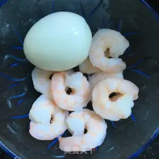 Make Shrimp egg salad step 2