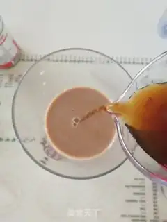 Make Iced milk tea step 5