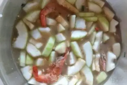 Make Fresh melon soup step 4
