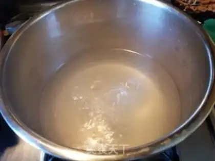 Make The fruit bourbon step 0