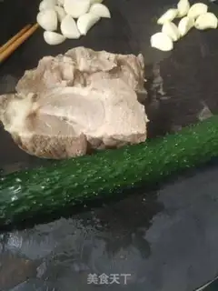 Make Garlic white meat step 1