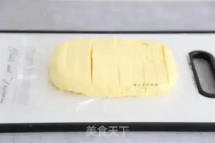 Make Cracker leather and fresh milk step 6