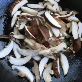 Make The sauce is sour step 8
