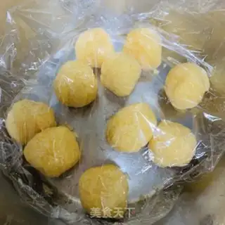 Make Coconut bread step 5