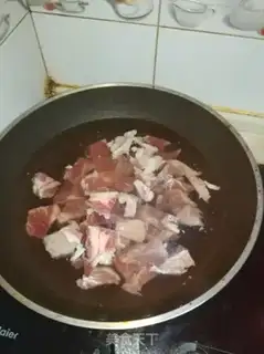 Make Red beef noodles step 0