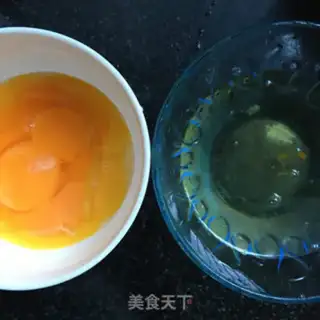 Make Double egg rolls step 1