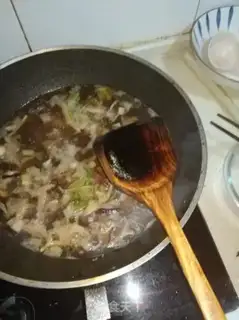 Make Red beef noodles step 7