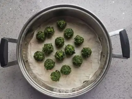 Make The spinach pack step 4