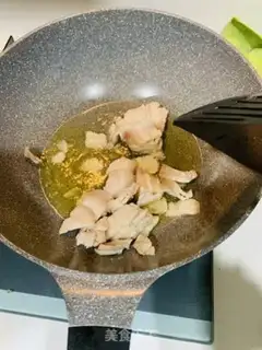 Make The doll food is made of meat step 0