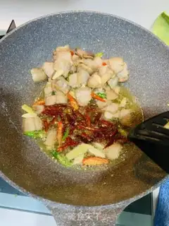 Make The doll food is made of meat step 3