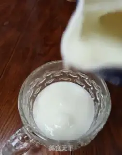 Make Peach yogurt step 2